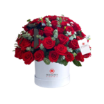 Box grande con 80 Rosas Rojas mas fino follaje