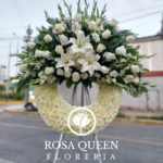 Corona Media Luna Rosas y Gladiolos