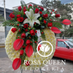 Corona Especial con Rosas rojas y Anturios Rojos